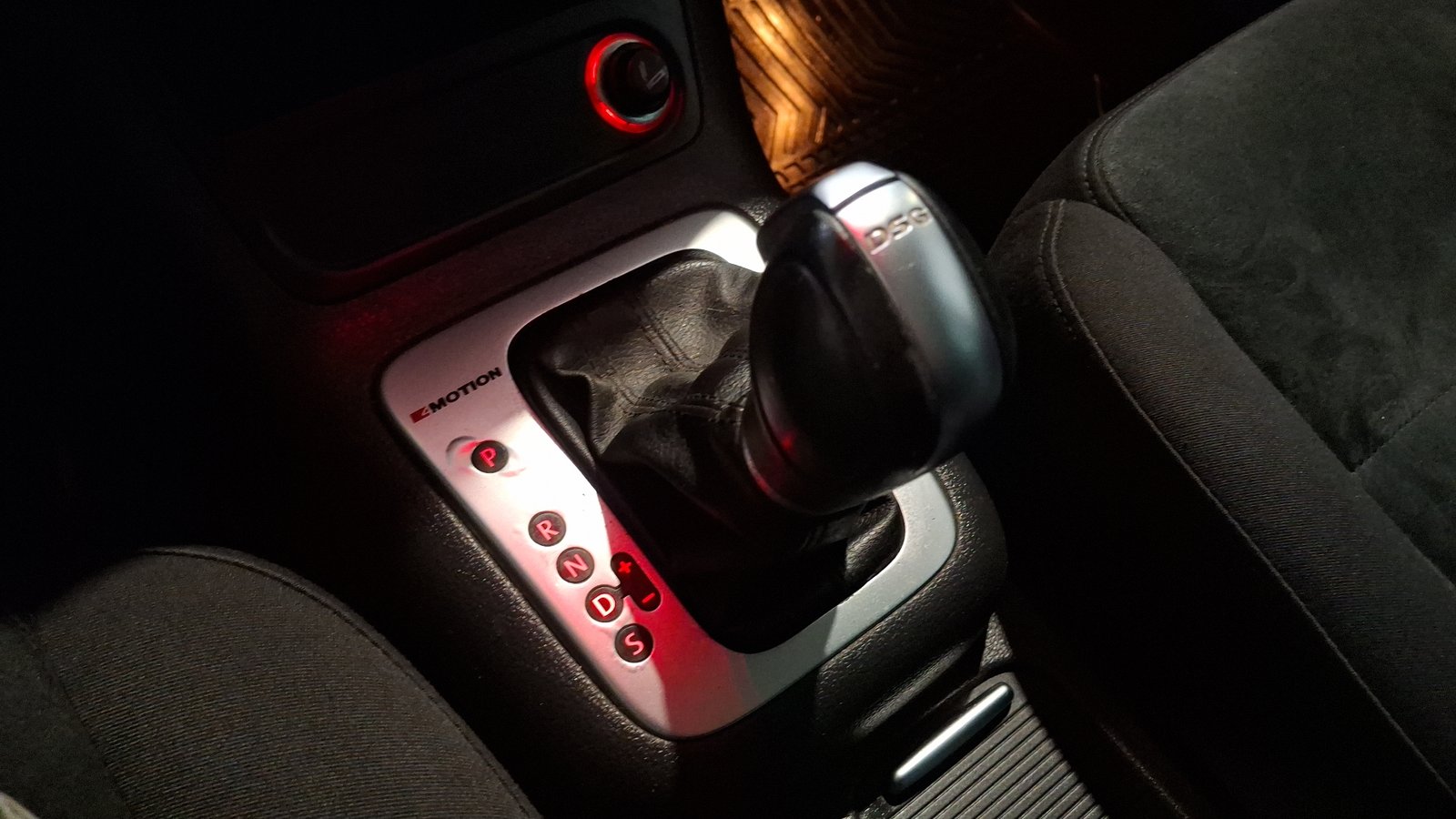 Volkswagen Tiguan 2016 - Imagen 11 de 16