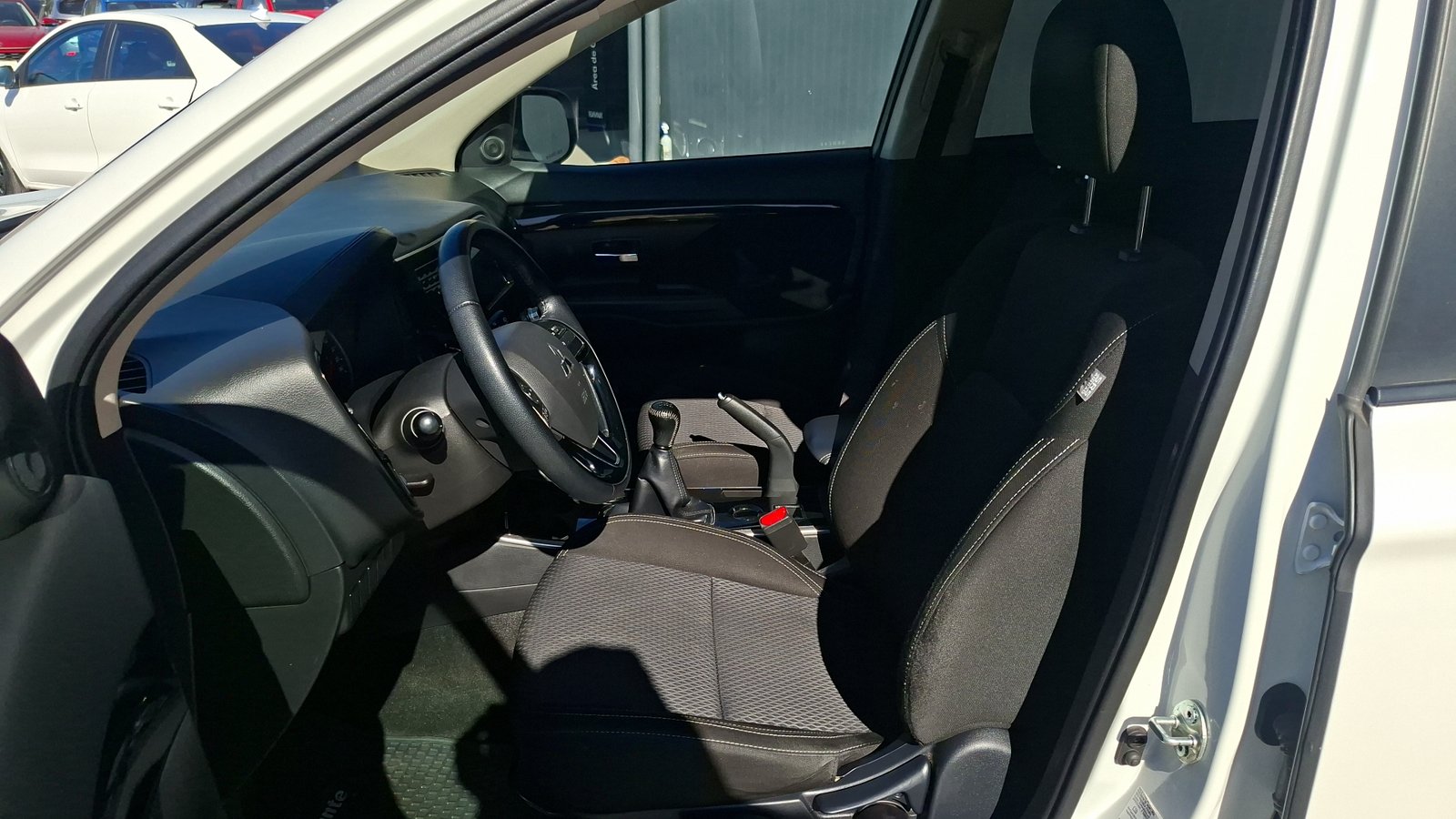 Mitsubishi Outlander 2022 - Imagen 13 de 15