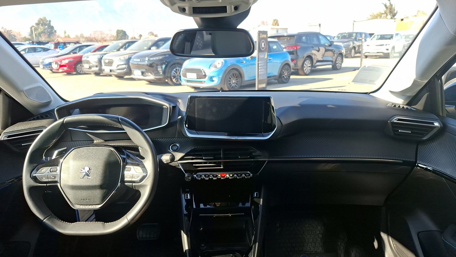 Peugeot 208 2023 - Imagen 6 de 15