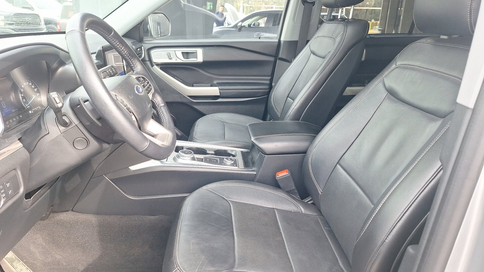 Ford Explorer 2021 - Imagen 16 de 17