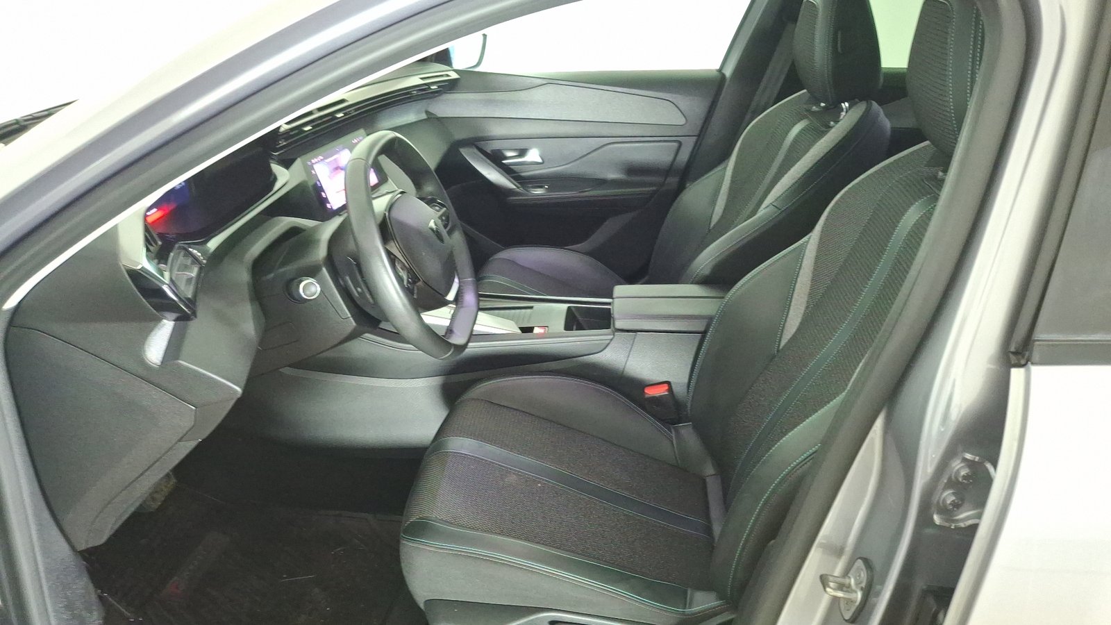 Peugeot 308 2024 - Imagen 13 de 16