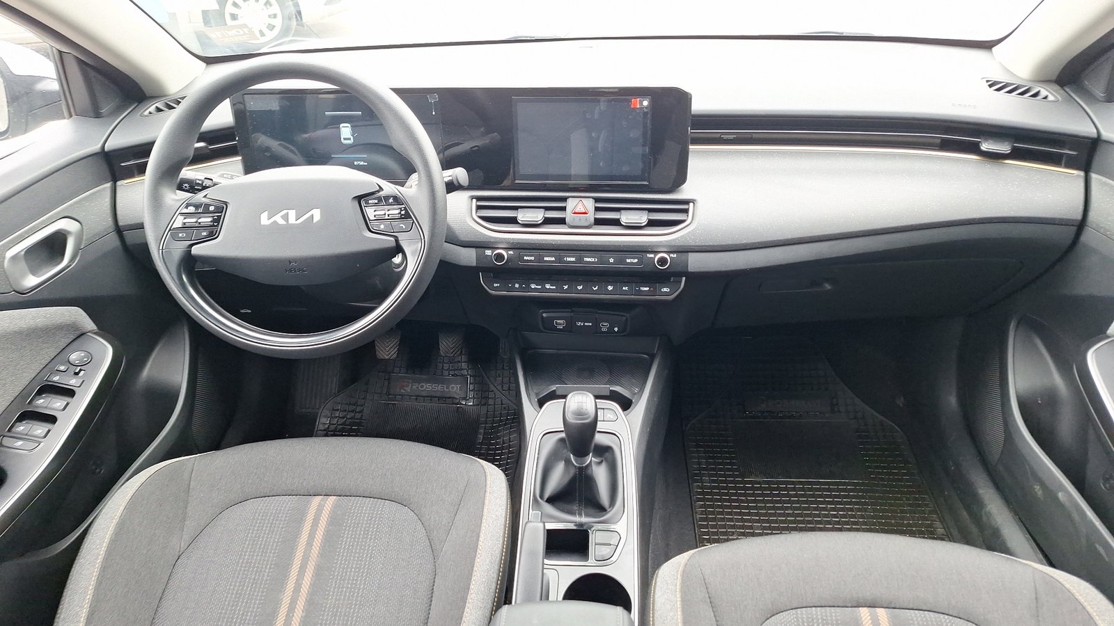 Kia K3 Cross 2025 - Imagen 6 de 15