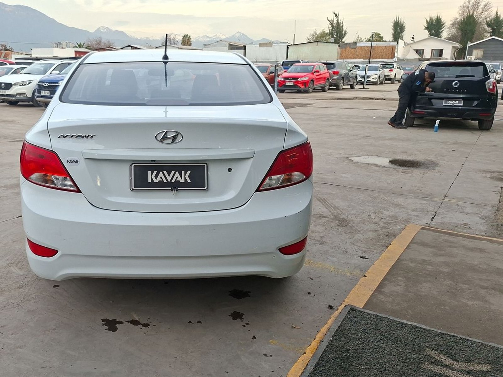 Hyundai Accent 2017 - Foto 3 de 15