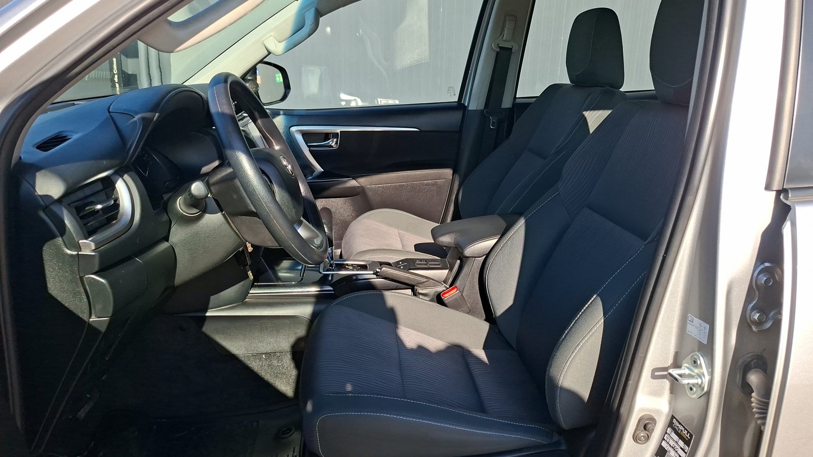 Toyota Fortuner 2022 - Imagen 13 de 16