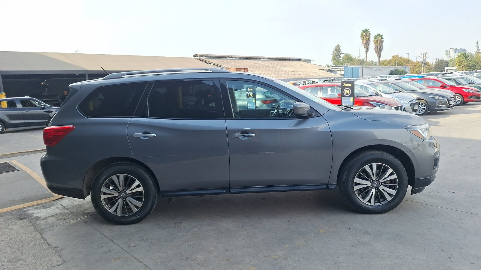 Nissan Pathfinder 2018 - Imagen 5 de 16
