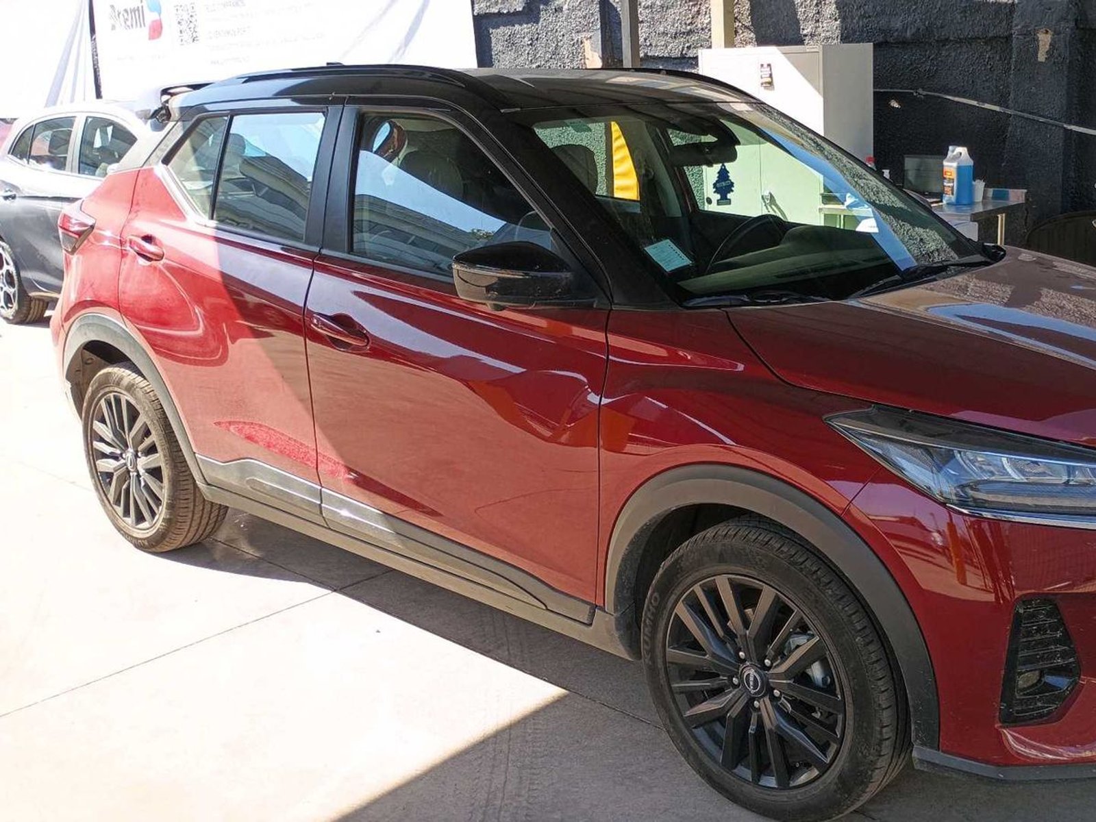 Nissan Kicks 2023 - Foto 3 de 4
