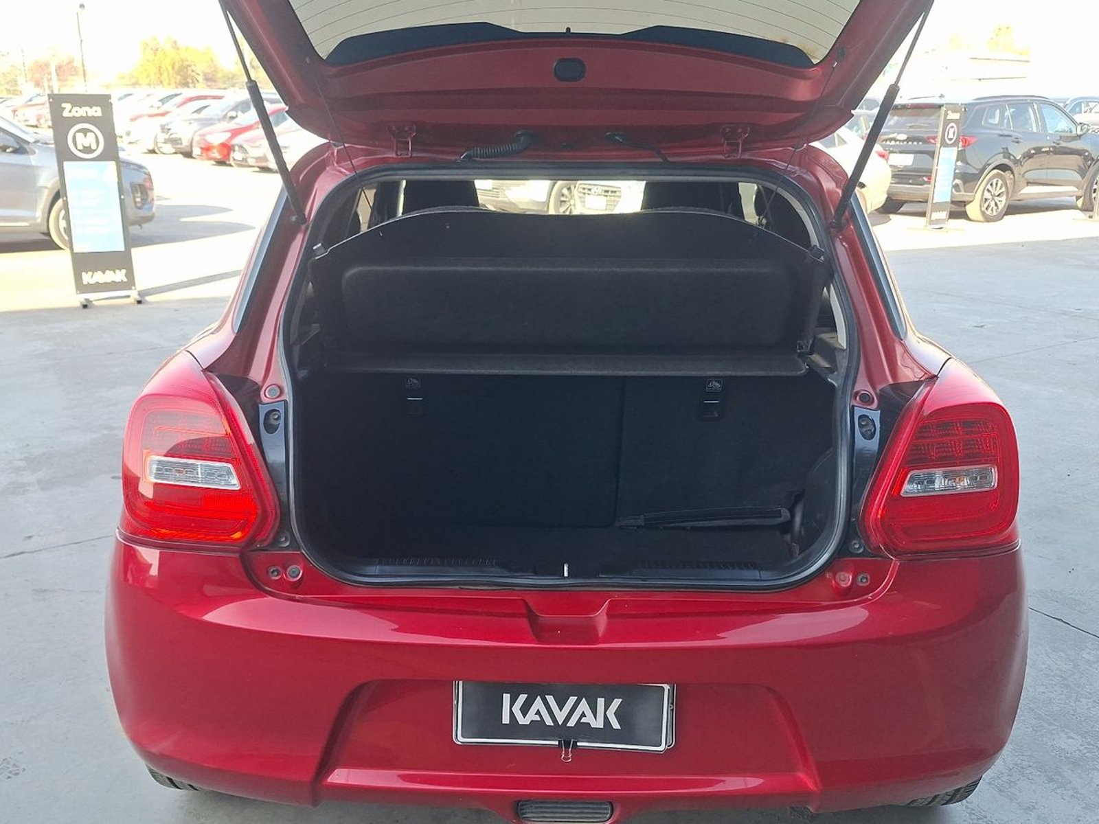 Suzuki Swift 2020 - Foto 4 de 15