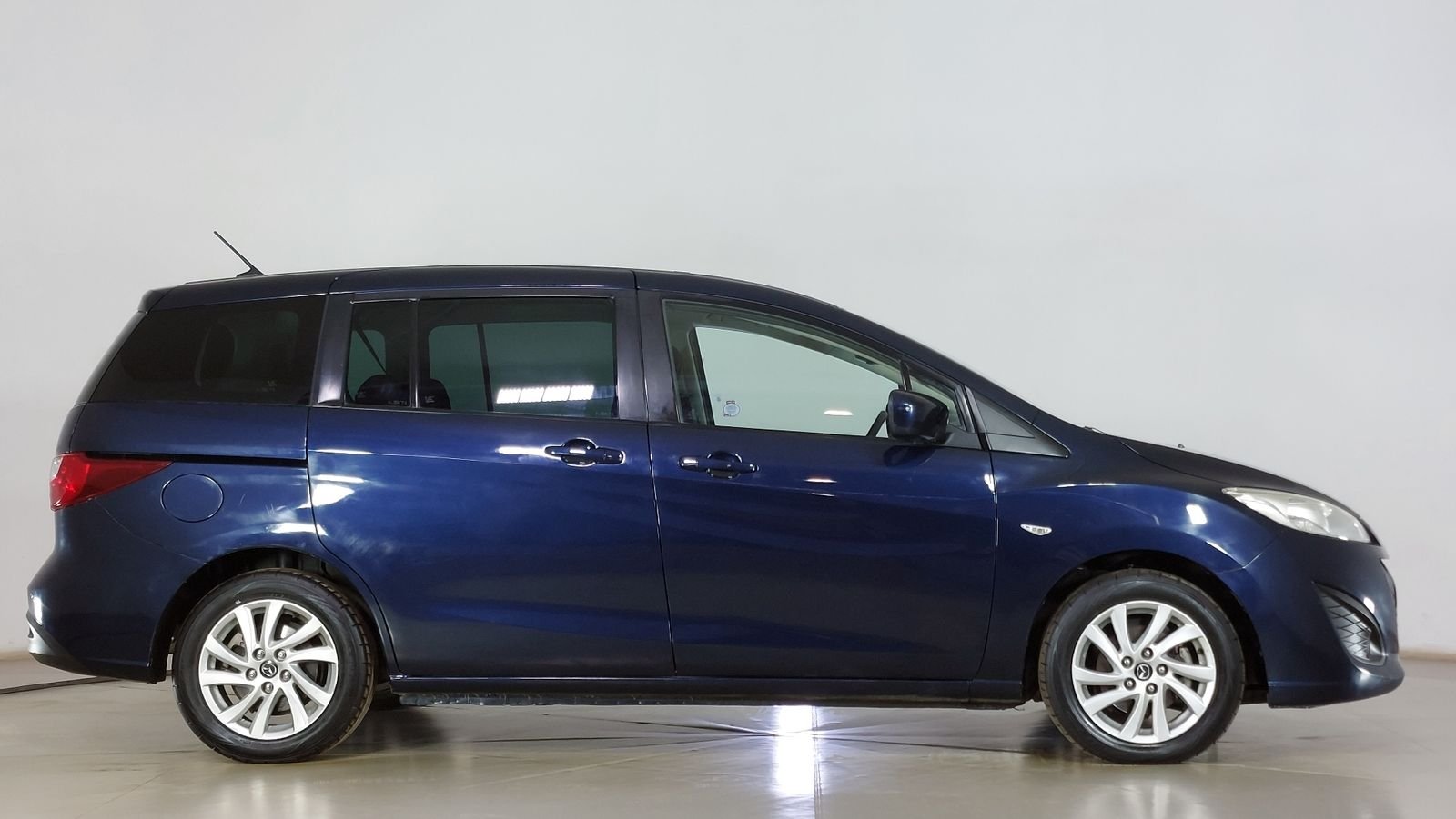 Mazda Mazda 5 2018 - Imagen 4 de 18