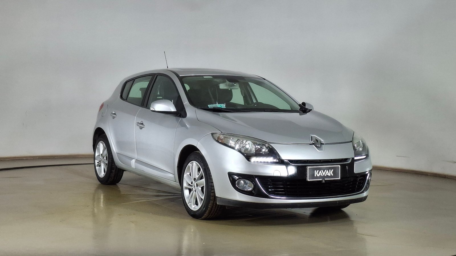 Renault Megane 2015 - Foto 3 de 16