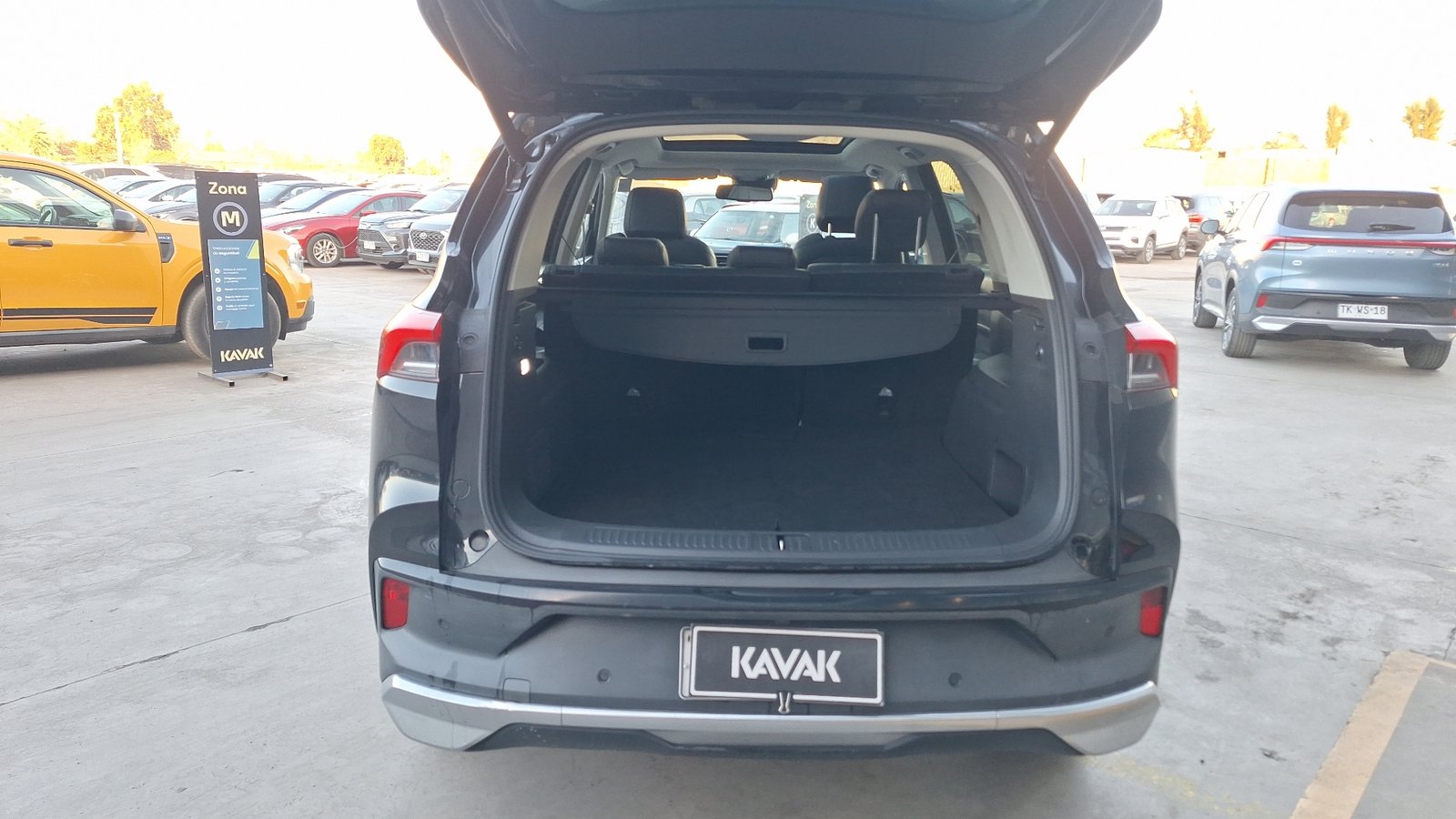 Maxus Euniq 6 2024 - Foto 4 de 16