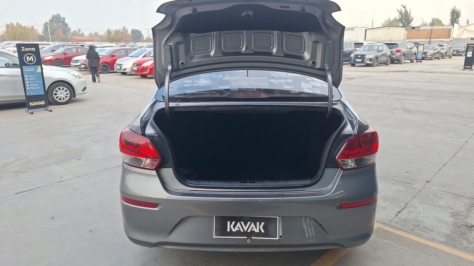 Kia Soluto 2020 - Imagen 4 de 15