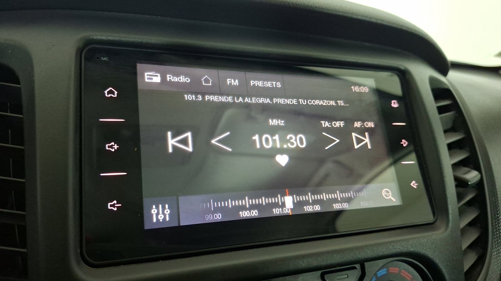 Mitsubishi L200 2024 - Imagen 11 de 16
