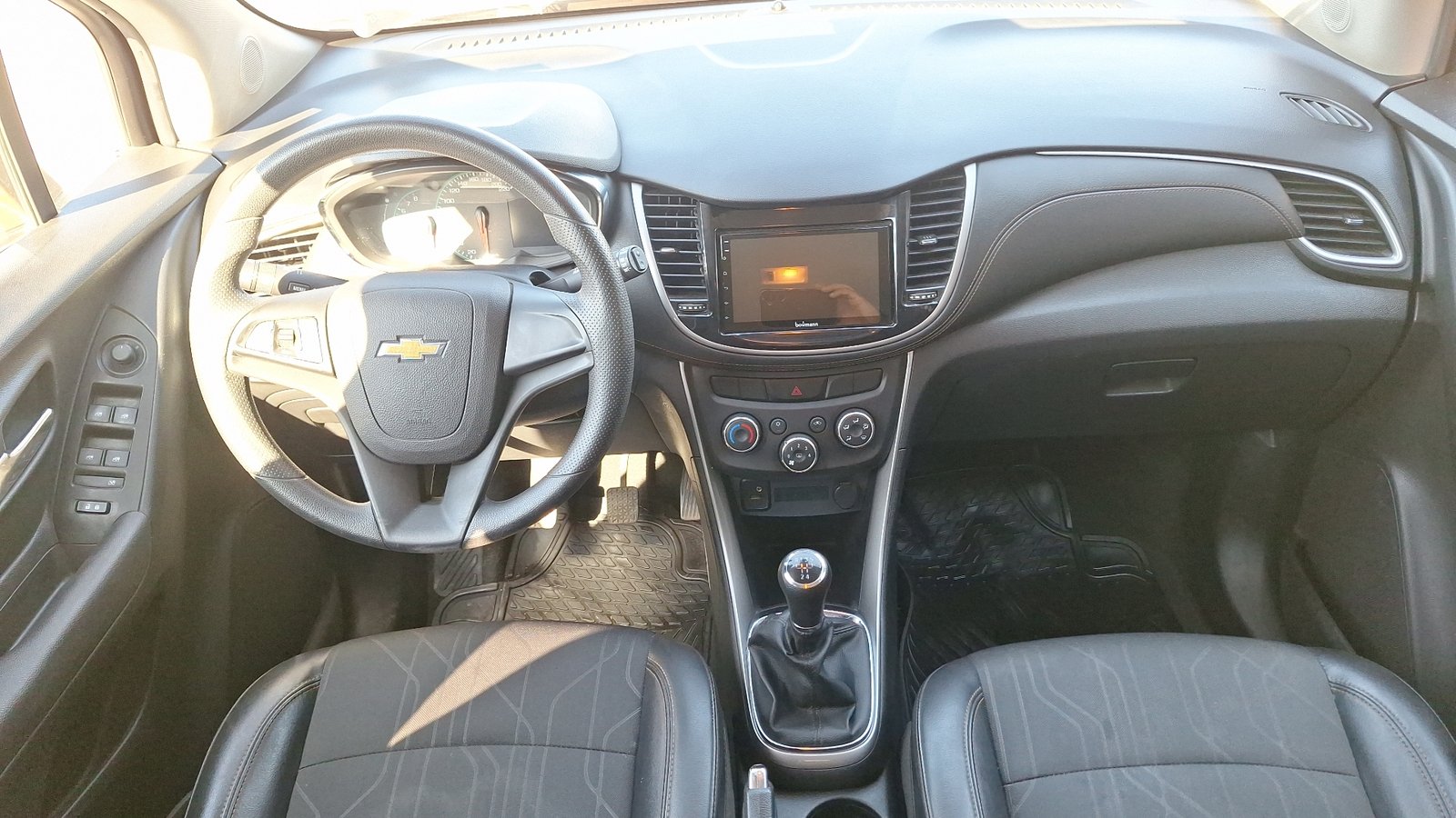 Chevrolet Tracker 2017 - Imagen 6 de 15