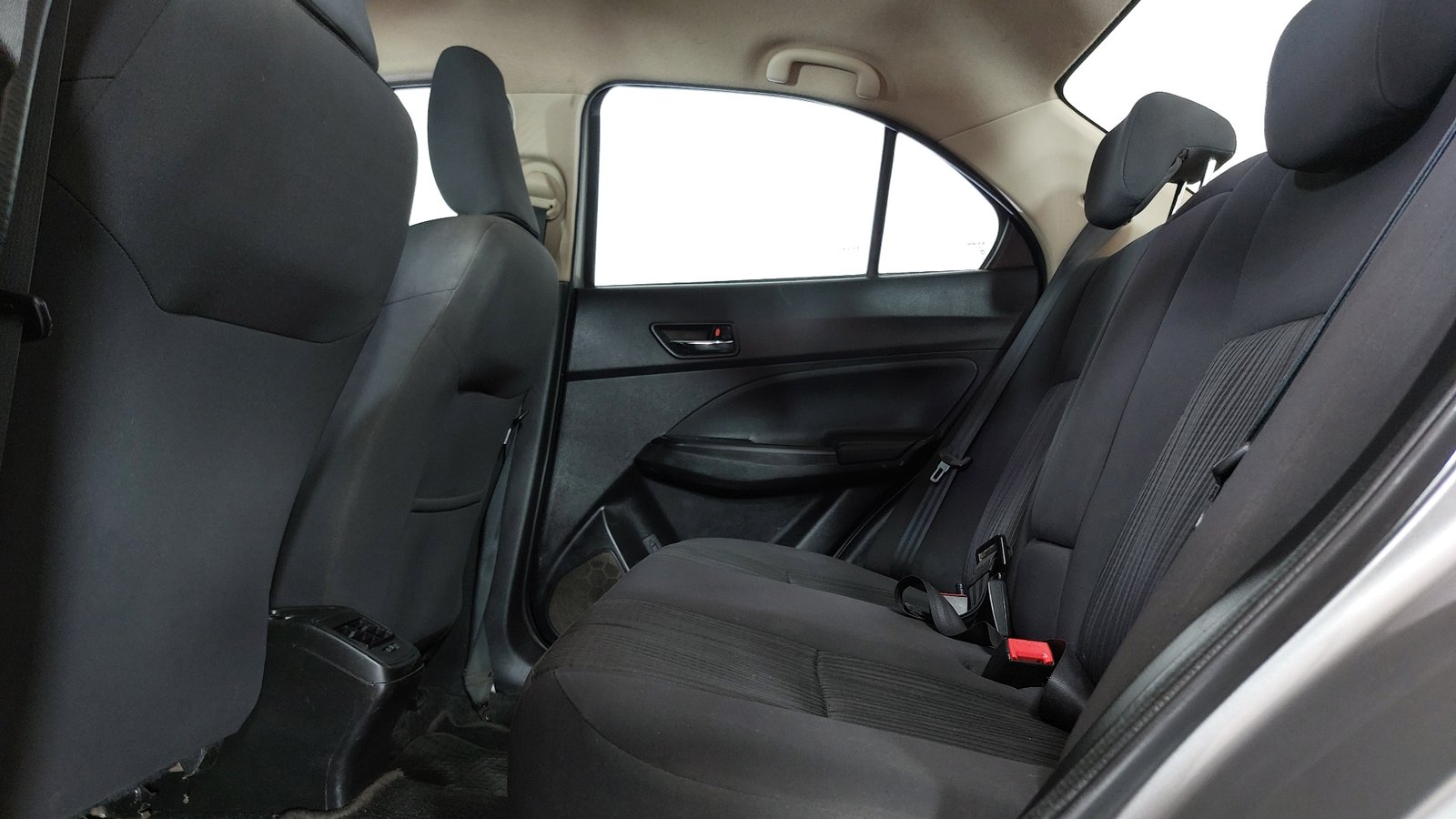 Suzuki Dzire 2022 - Imagen 13 de 16