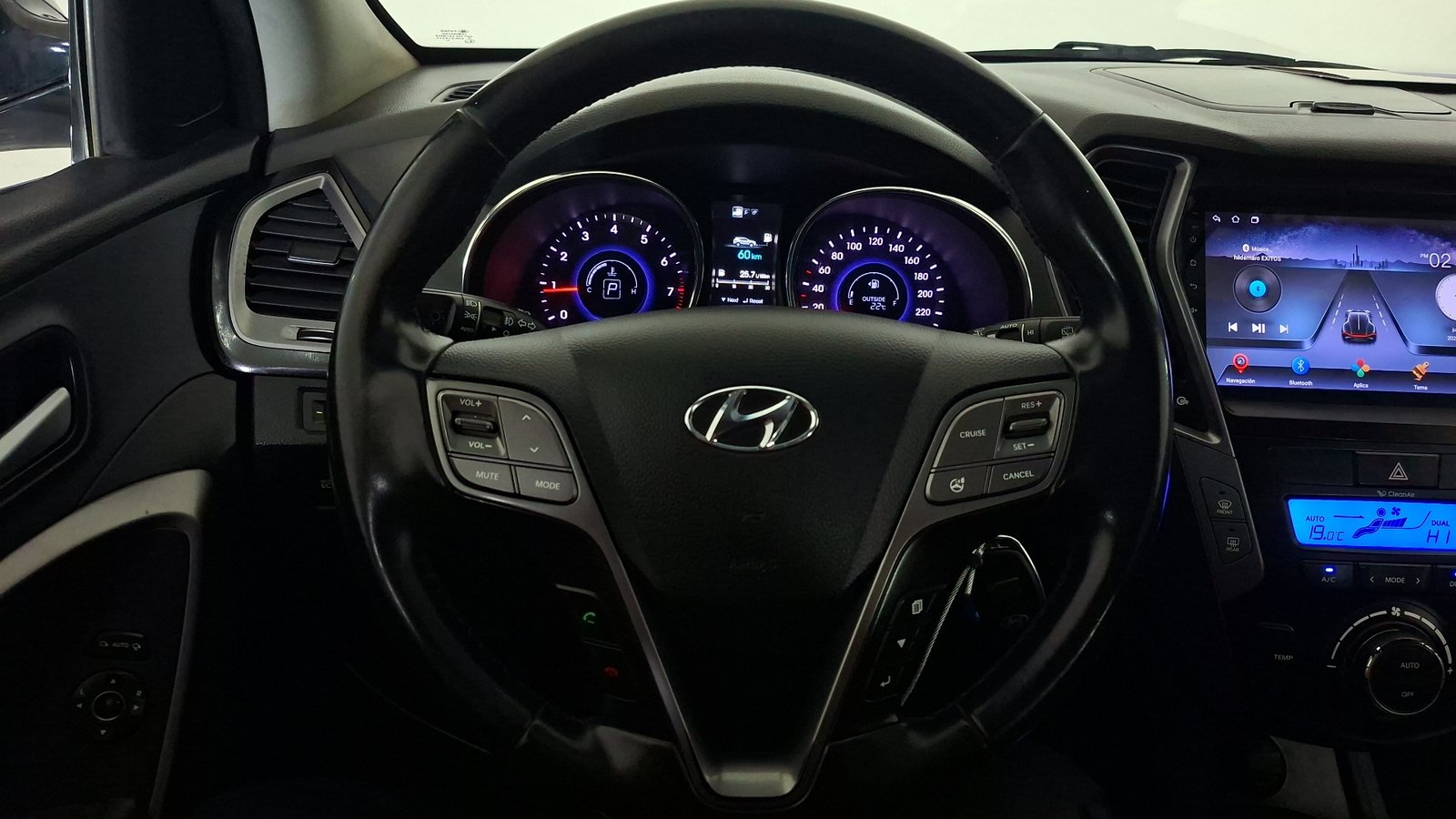 Hyundai Santa Fe 2014 - Imagen 9 de 18
