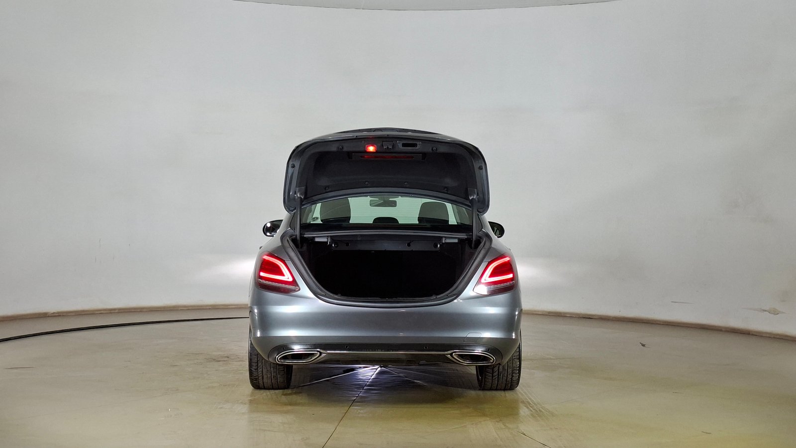 Mercedes Benz Clase C 2019 - Imagen 6 de 18