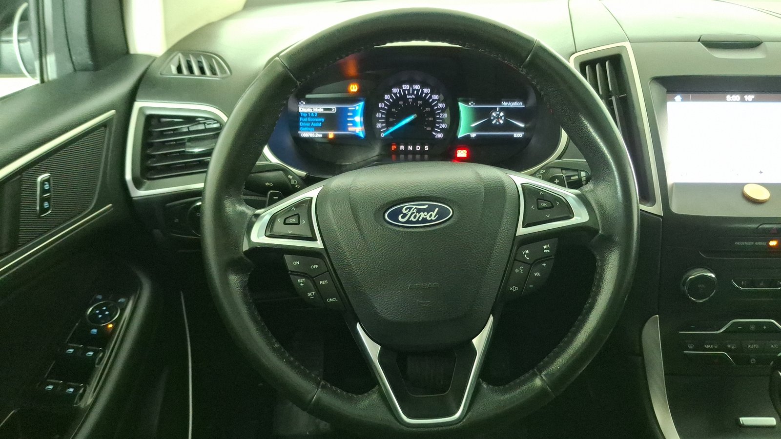 Ford Edge 2018 - Imagen 8 de 16