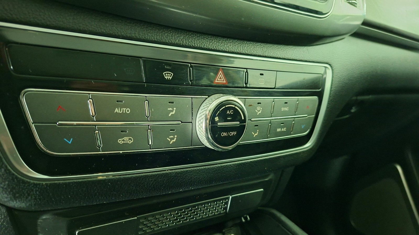 Ssangyong Rexton 2019 - Imagen 16 de 17