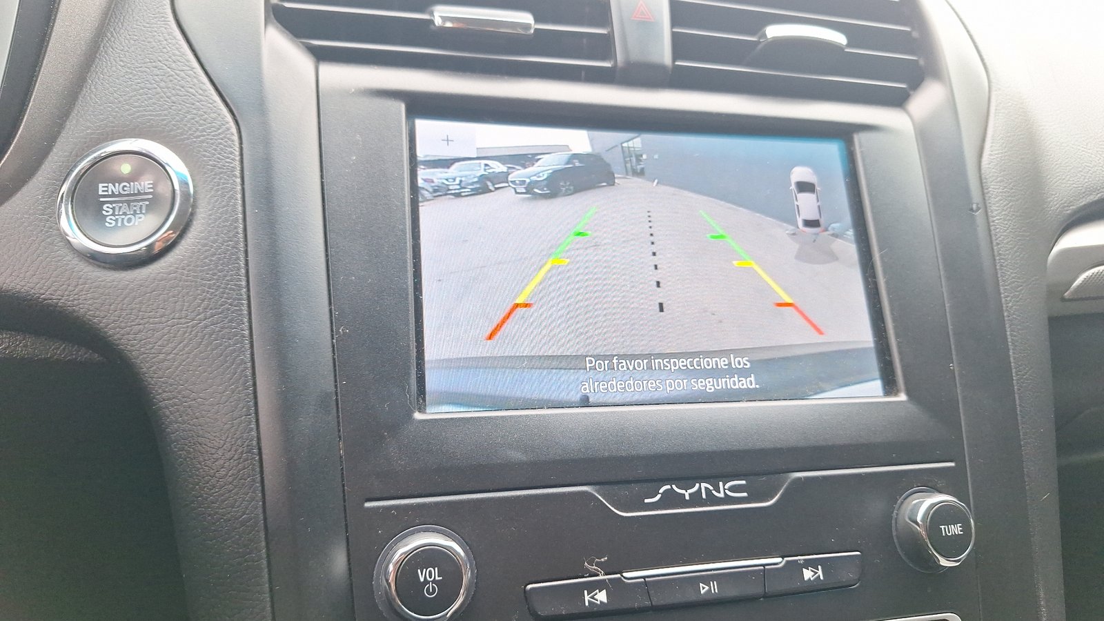 Ford Fusion 2020 - Imagen 12 de 16