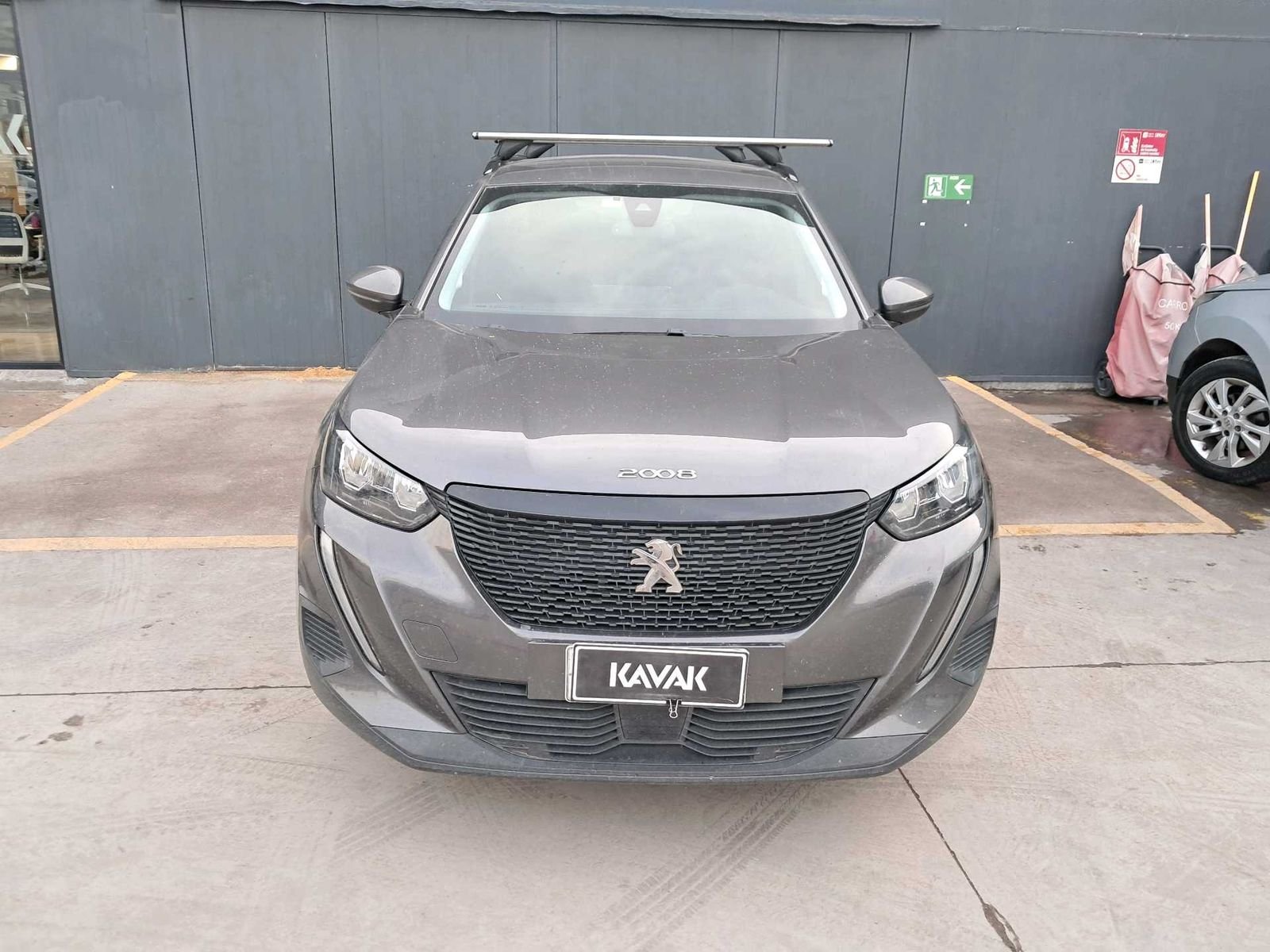 Peugeot 2008 2021 - Foto 2 de 4