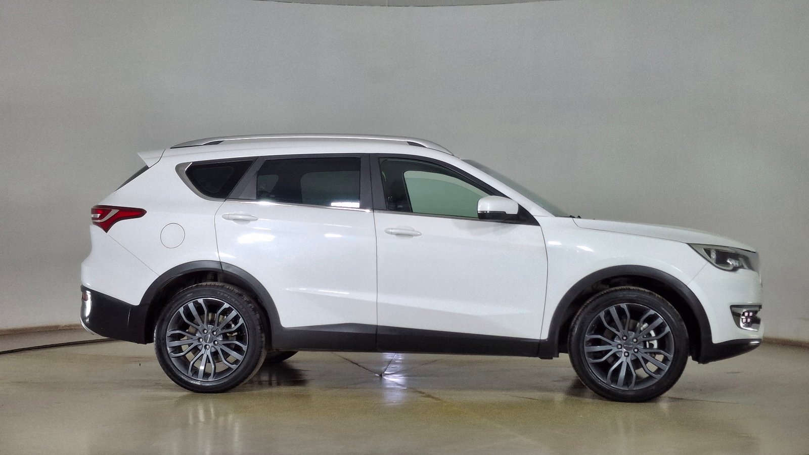 Jetour X70 2024 - Imagen 4 de 16