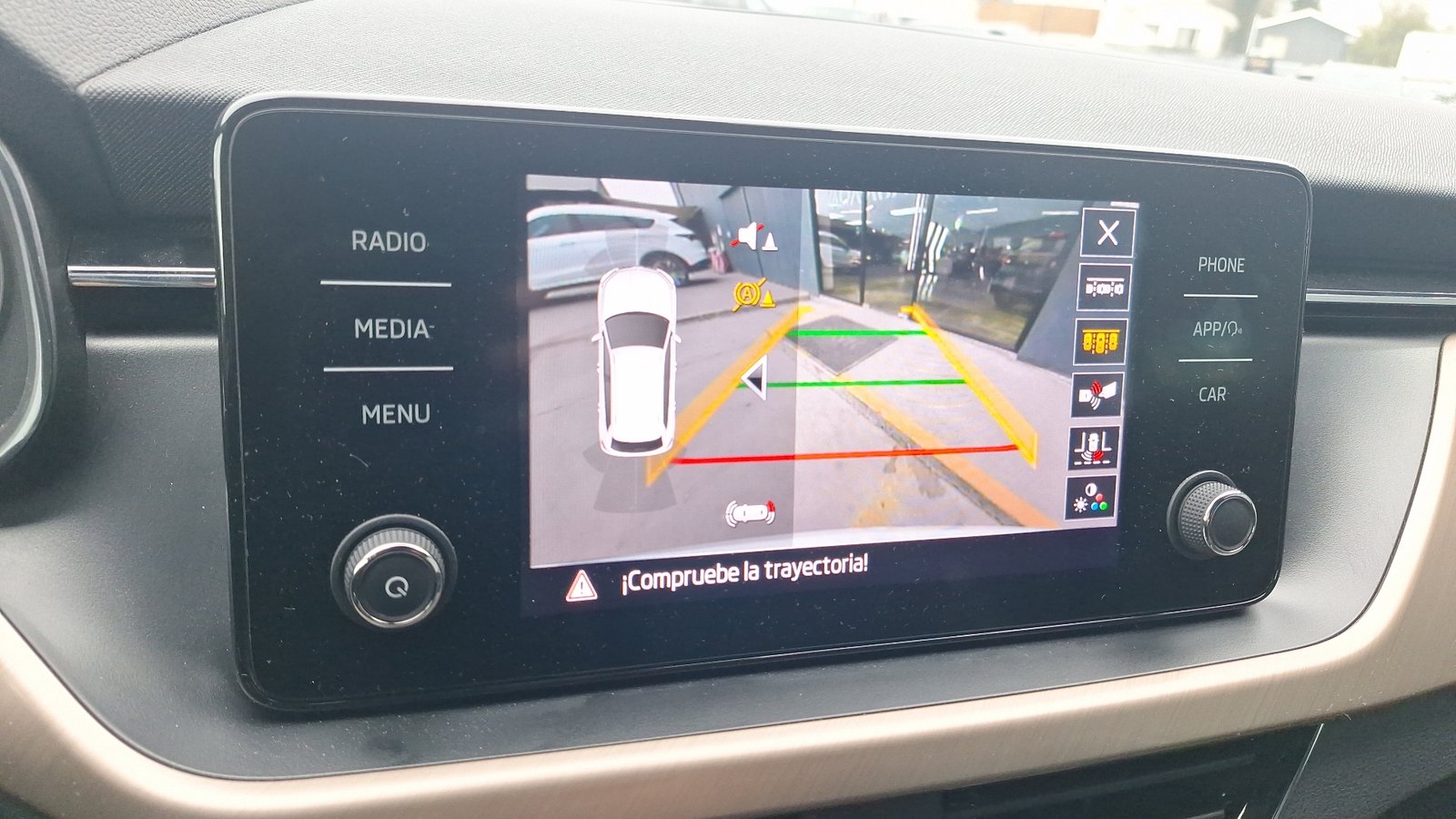 Skoda Kamiq 2024 - Imagen 12 de 16