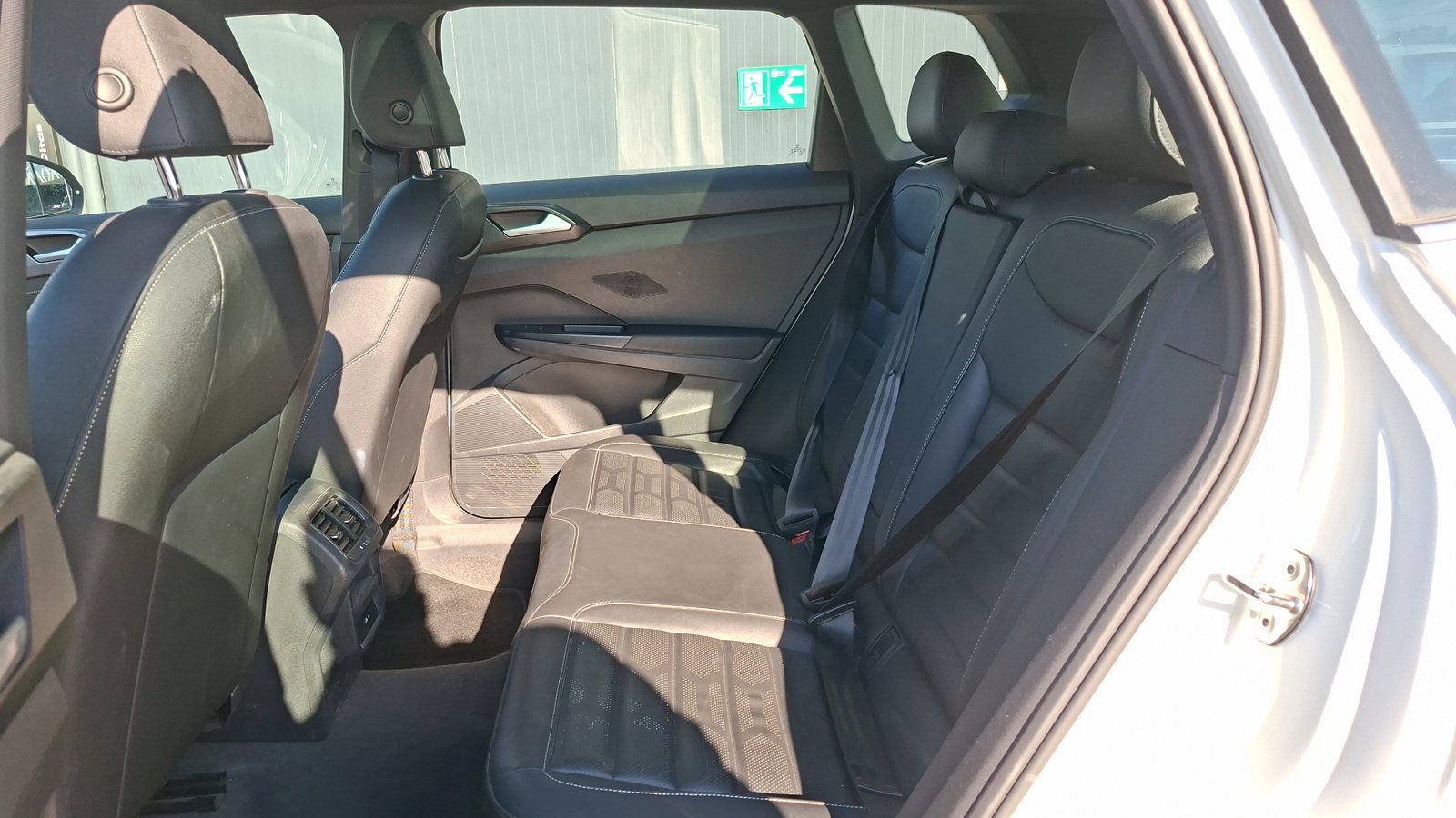 Volkswagen Taos 2023 - Imagen 15 de 16