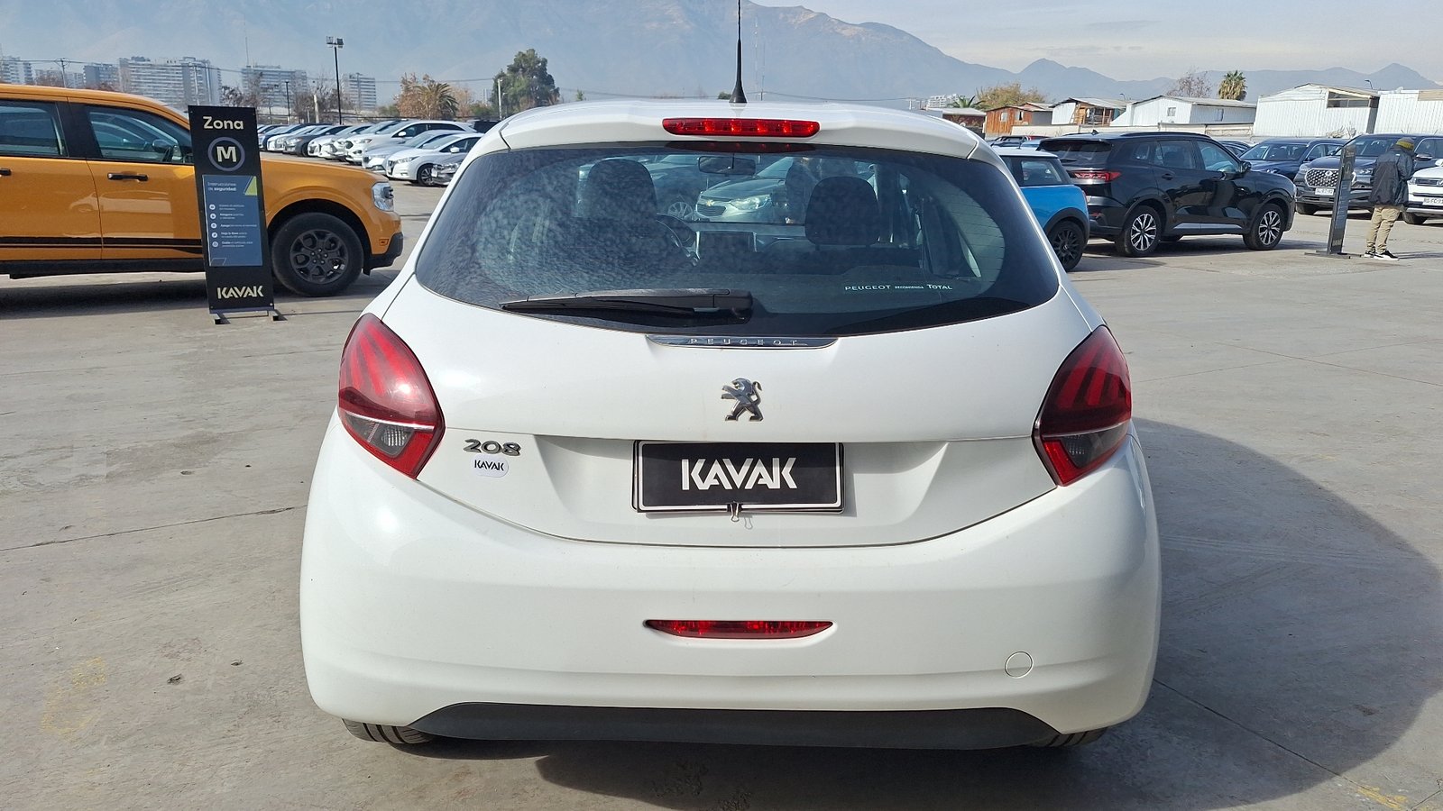 Peugeot 208 2017 - Foto 3 de 14