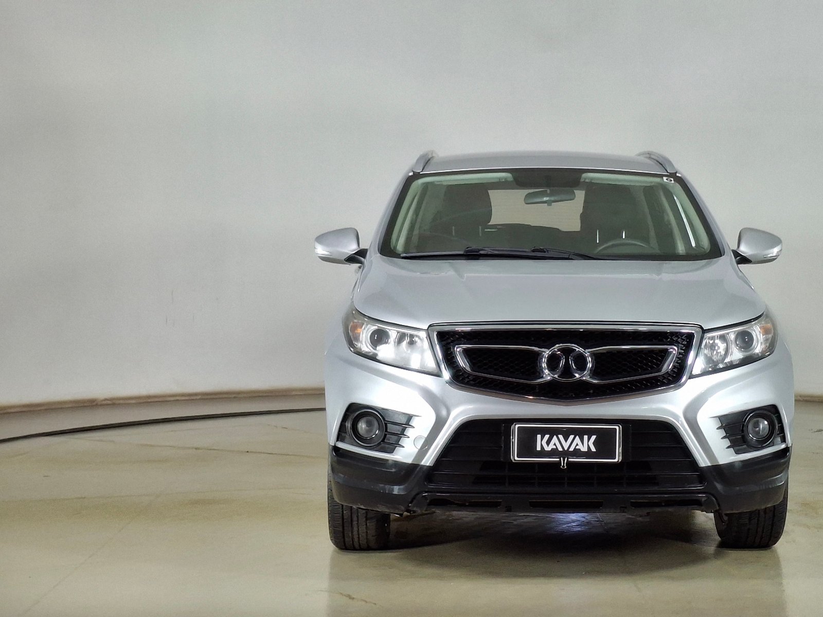 BAIC X55 2017 - Foto 2 de 16