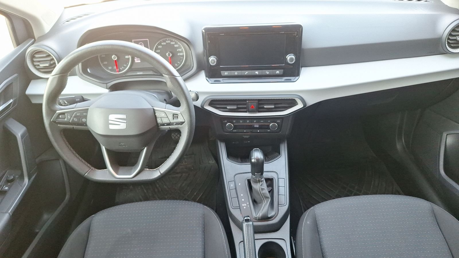 SEAT Ibiza 2022 - Imagen 6 de 14