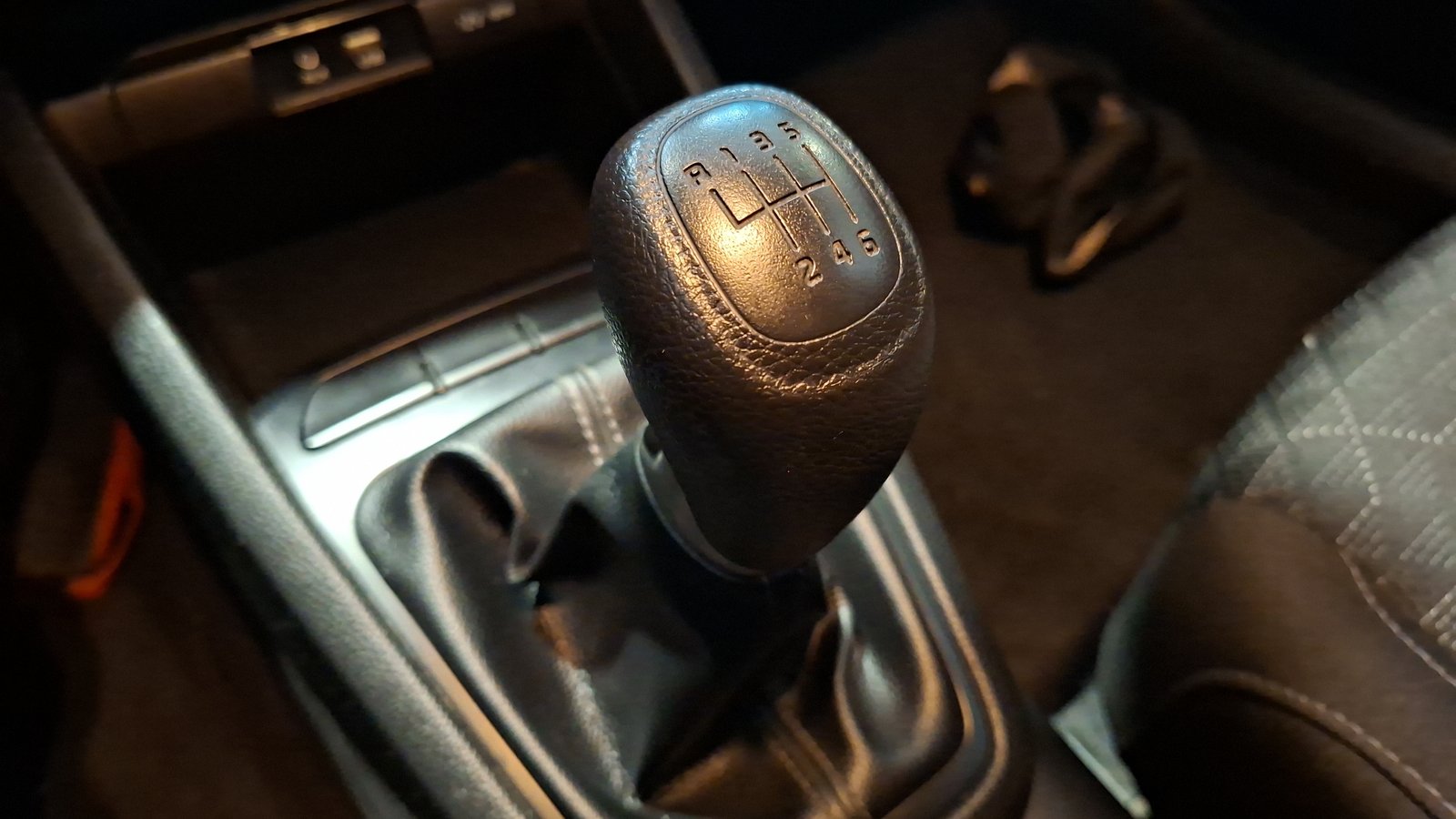 Kia RIO 4 2019 - Imagen 12 de 17