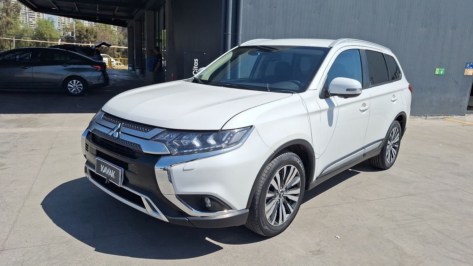 Mitsubishi Outlander 2022