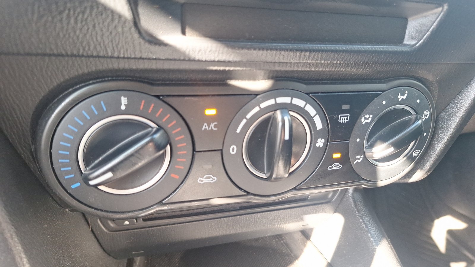 Mazda Mazda 3 2020 - Imagen 15 de 15