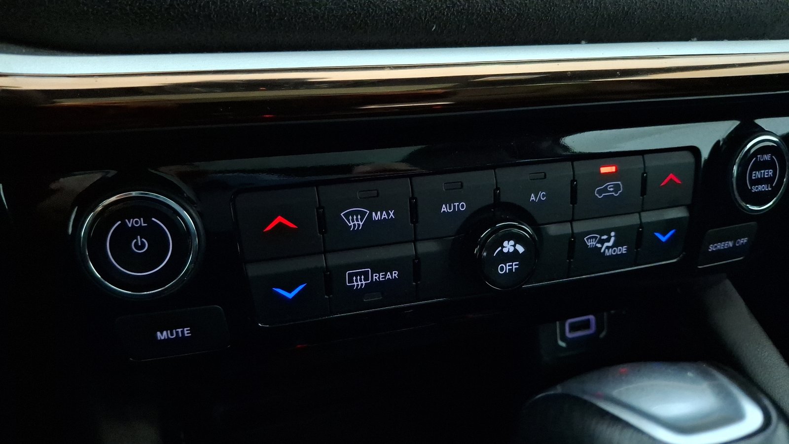 Jeep Commander 2022 - Imagen 16 de 17