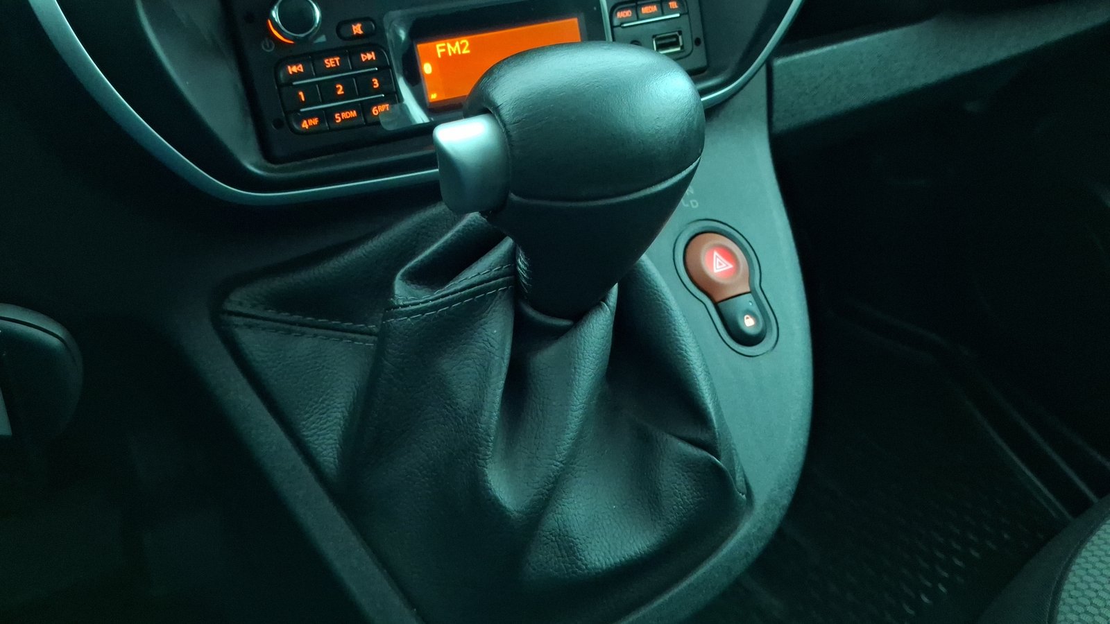 Renault Kangoo 2022 - Imagen 11 de 14