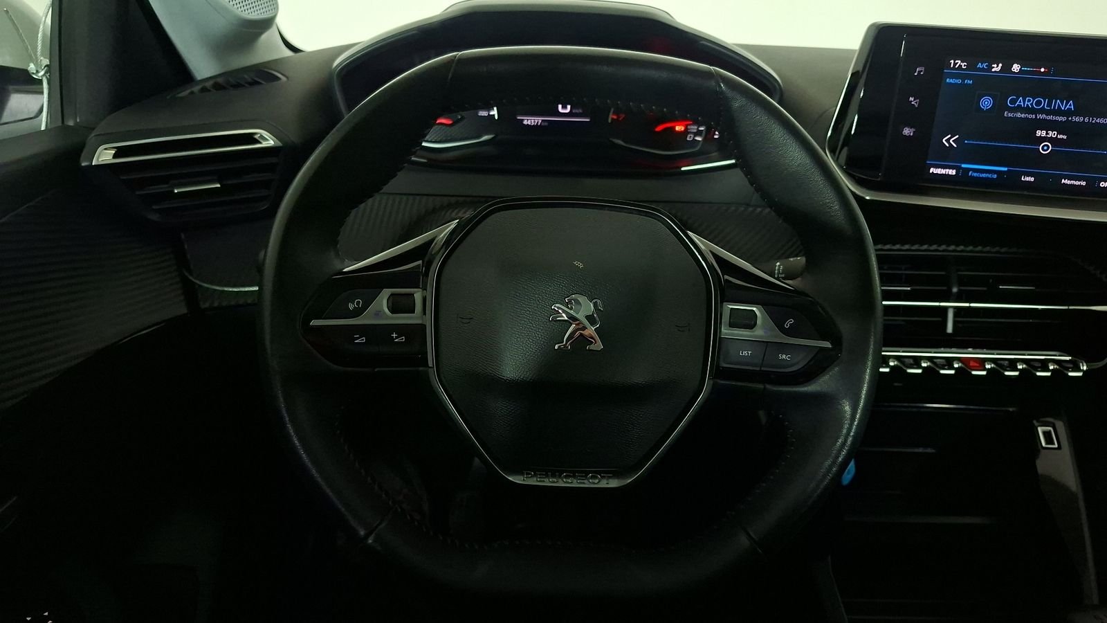 Peugeot 208 2021 - Imagen 9 de 17