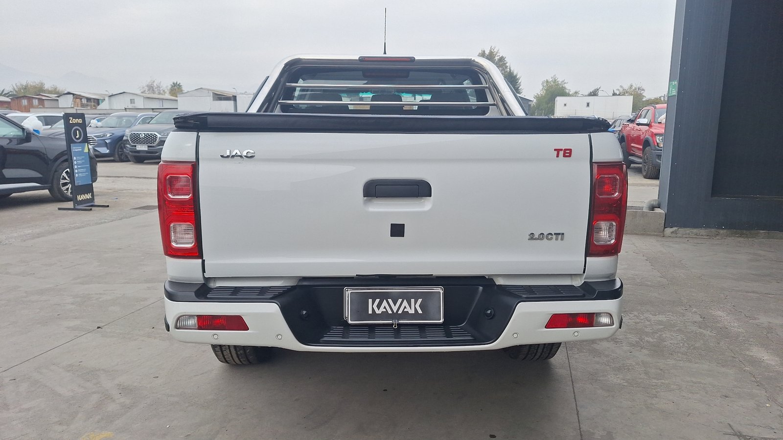 Jac T8 2023 - Imagen 3 de 14