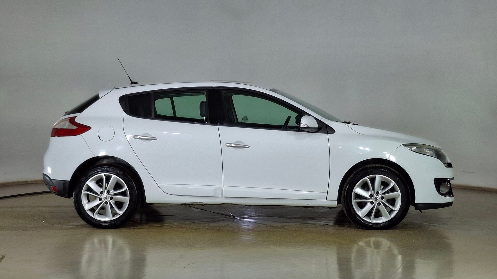 Renault Megane 2014 - Imagen 4 de 16
