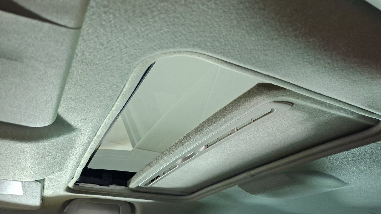 Mazda Mazda 5 2015 - Imagen 13 de 18