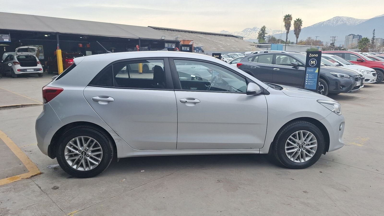 Kia RIO 5 2018 - Imagen 5 de 15