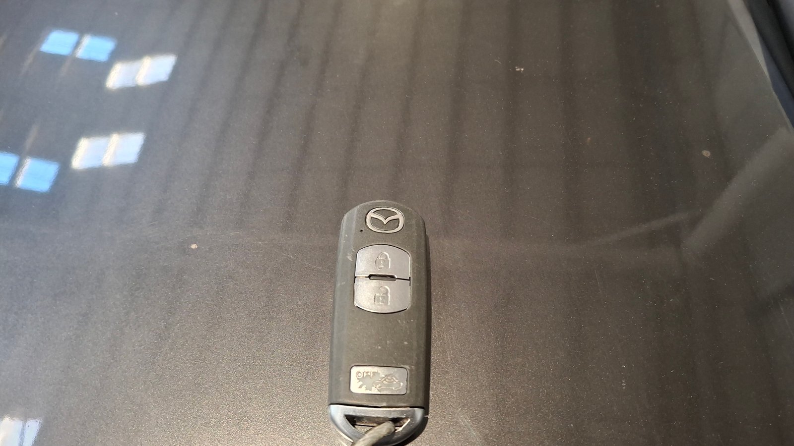 Mazda Mazda 3 2019 - Imagen 16 de 16