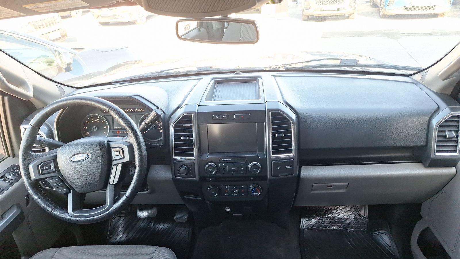 Ford F-150 2017 - Imagen 6 de 15