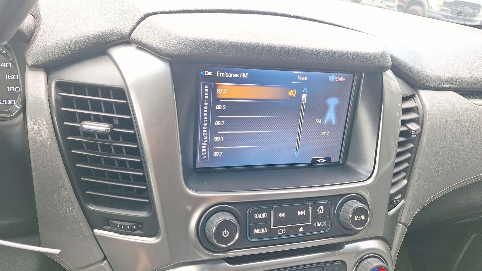Chevrolet Tahoe 2015 - Imagen 10 de 17