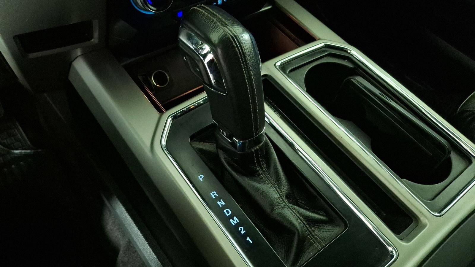 Ford F-150 2016 - Imagen 11 de 16