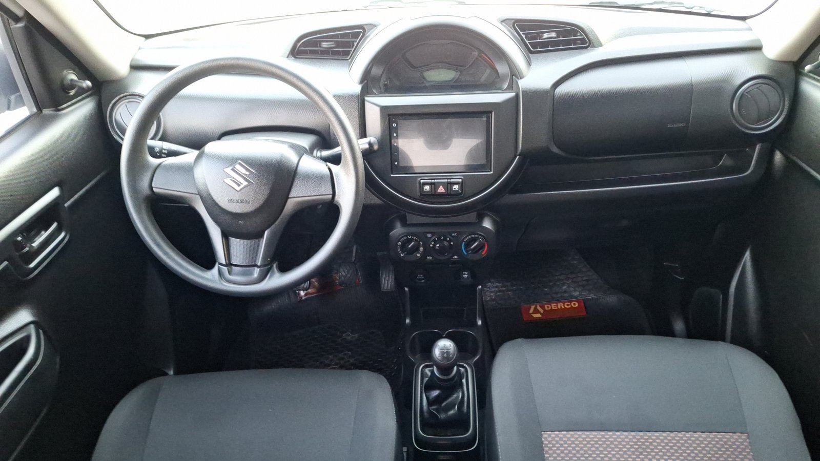 Suzuki S-Presso 2023 - Imagen 6 de 15
