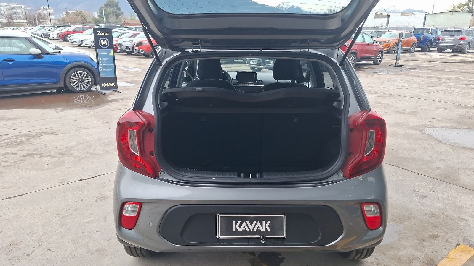 Kia MORNING 2023 - Imagen 4 de 15