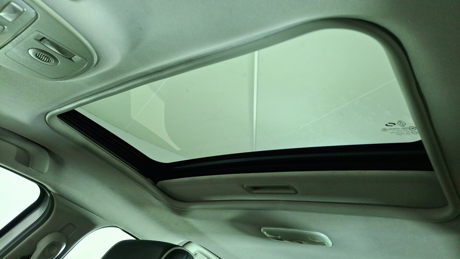 Renault Megane 2015 - Imagen 12 de 16