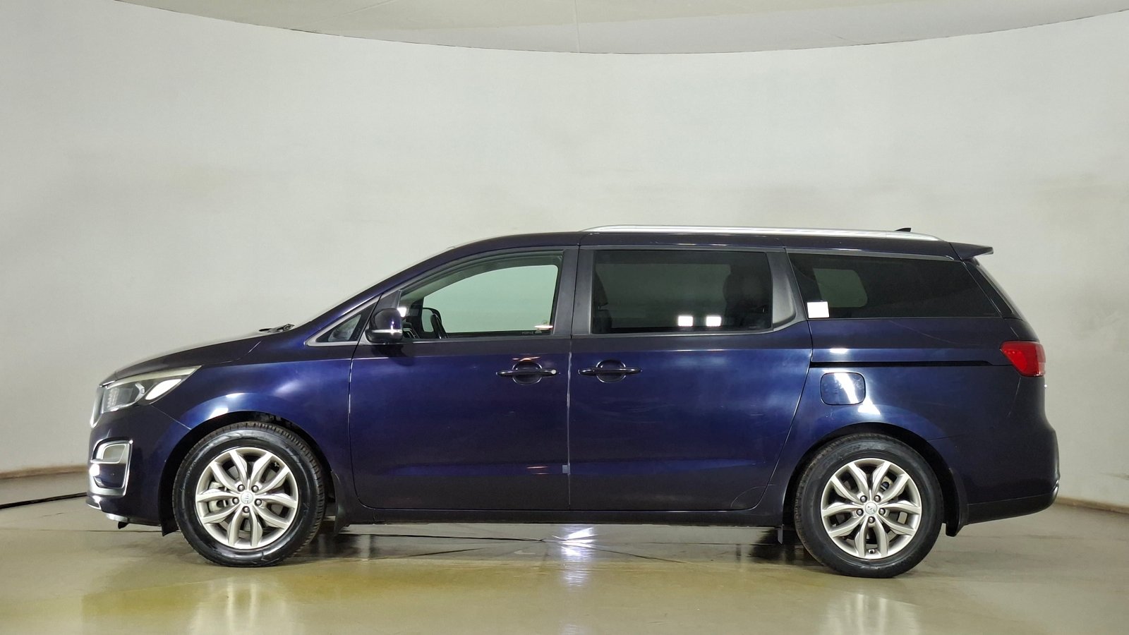 Kia Grand Carnival 2020 - Imagen 7 de 18