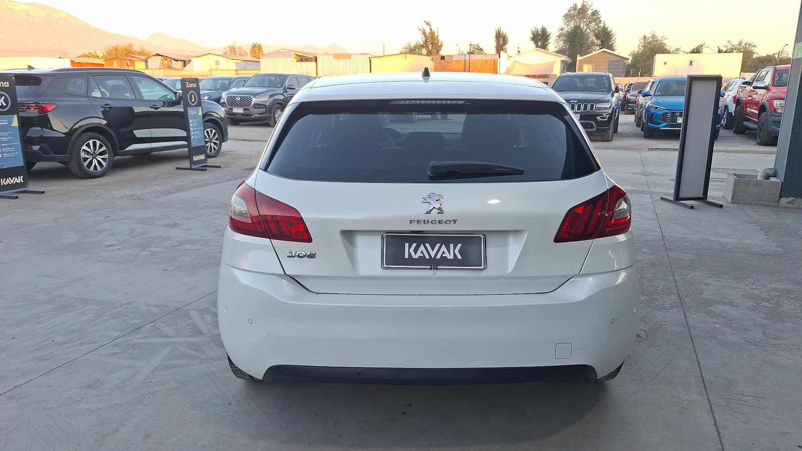 Peugeot 308 2019 - Imagen 3 de 16