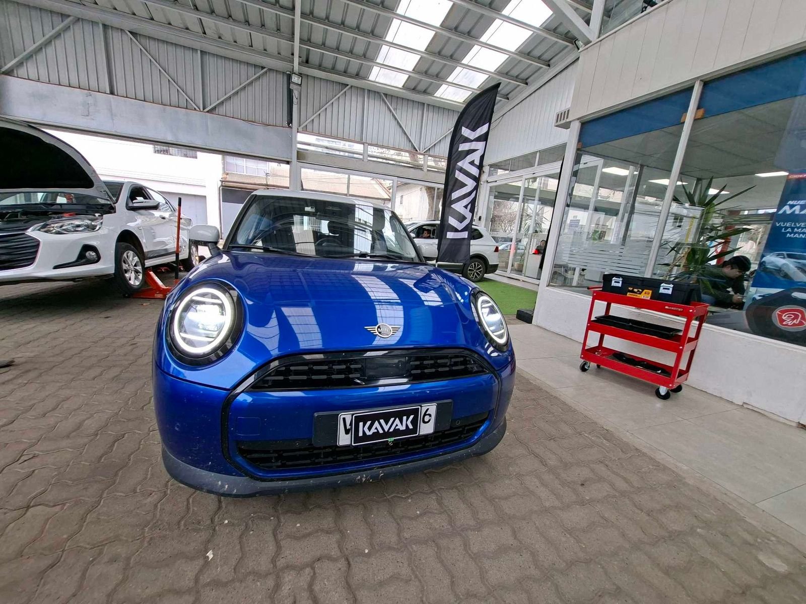 Mini Cooper 2025 - Foto 2 de 4